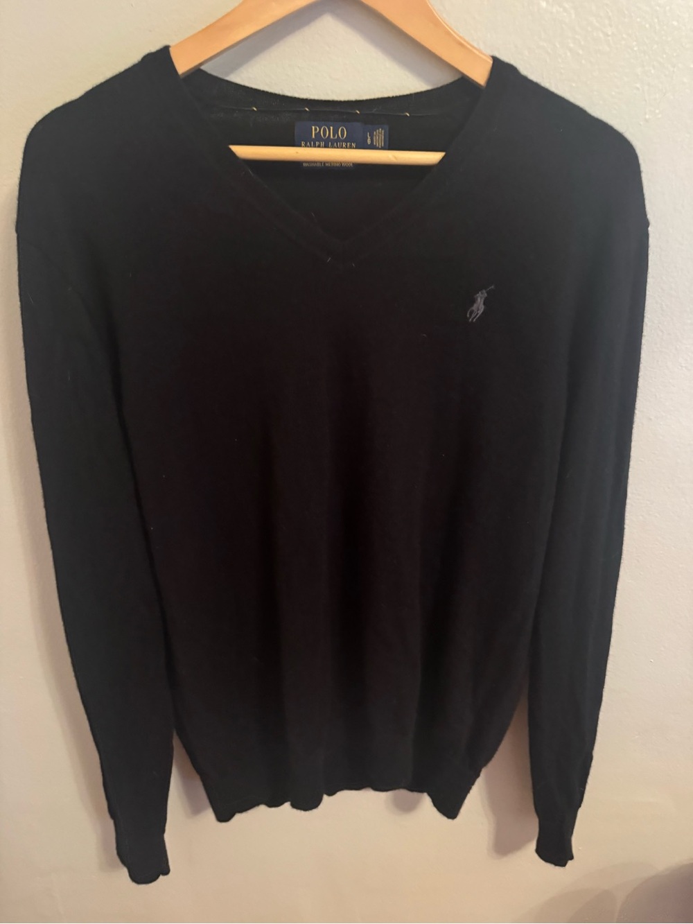 Polo Ralph Lauren Men’s Large Black Washable Merino Wool V-Neck Sweater Pony